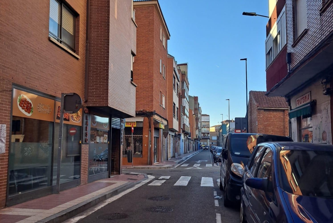 Local comercial en Valladolid zona Delicias