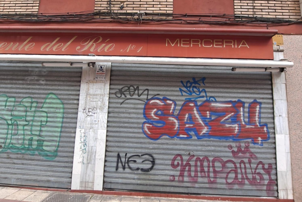 Local comercial en Valladolid zona Rondilla