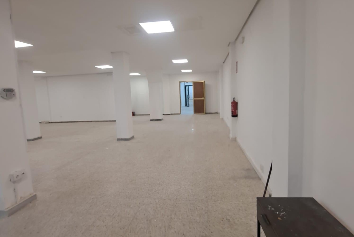 Local comercial en Valladolid zona Rondilla