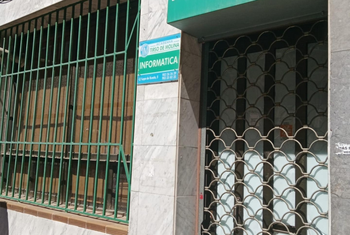 Local comercial en Valladolid zona Rondilla