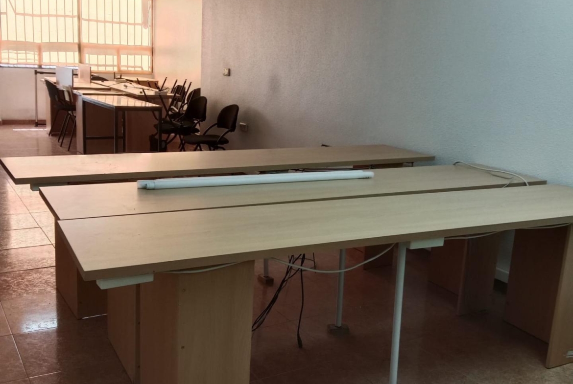 Local comercial en Valladolid zona Rondilla