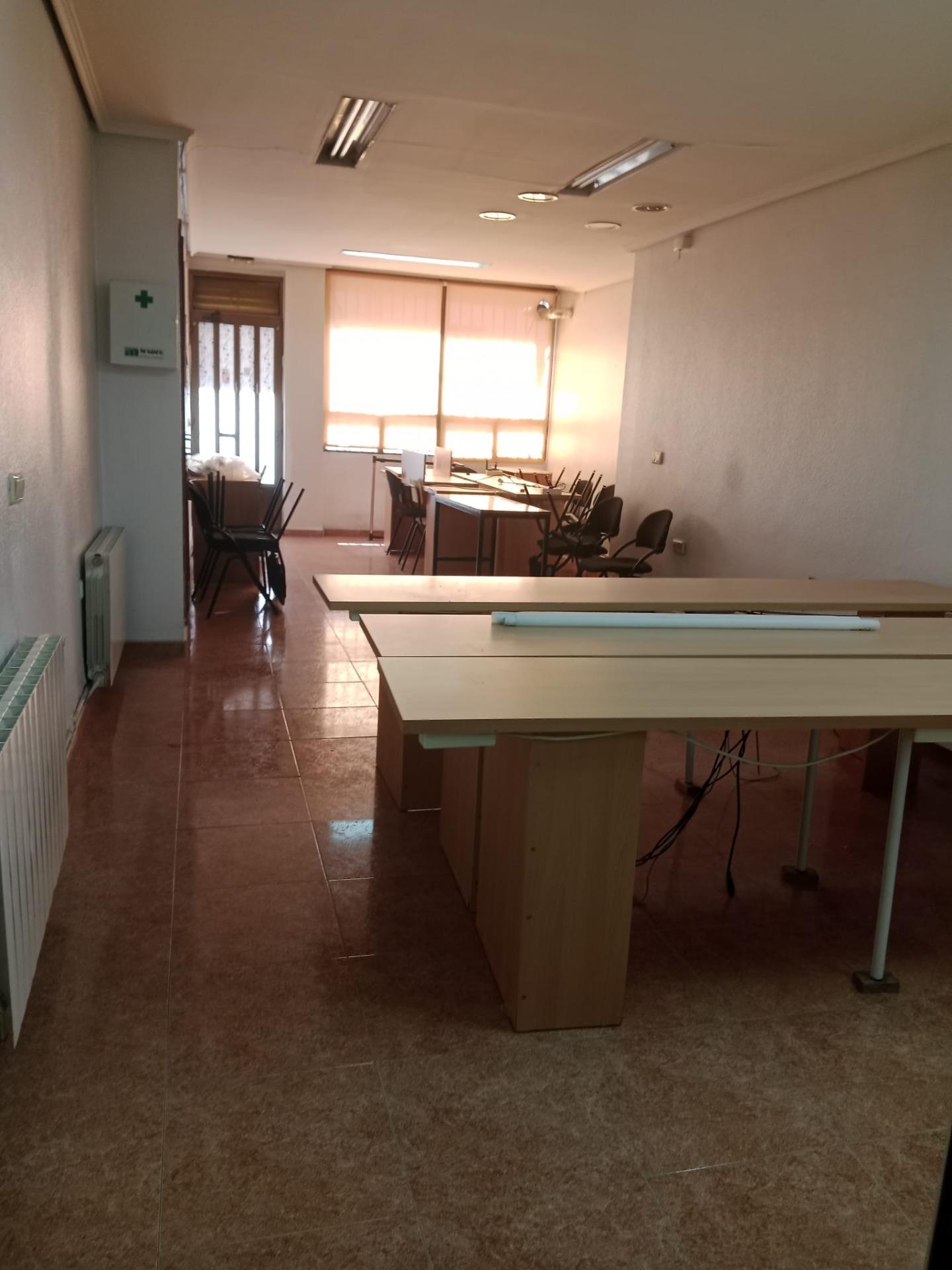 Local comercial en Valladolid zona Rondilla