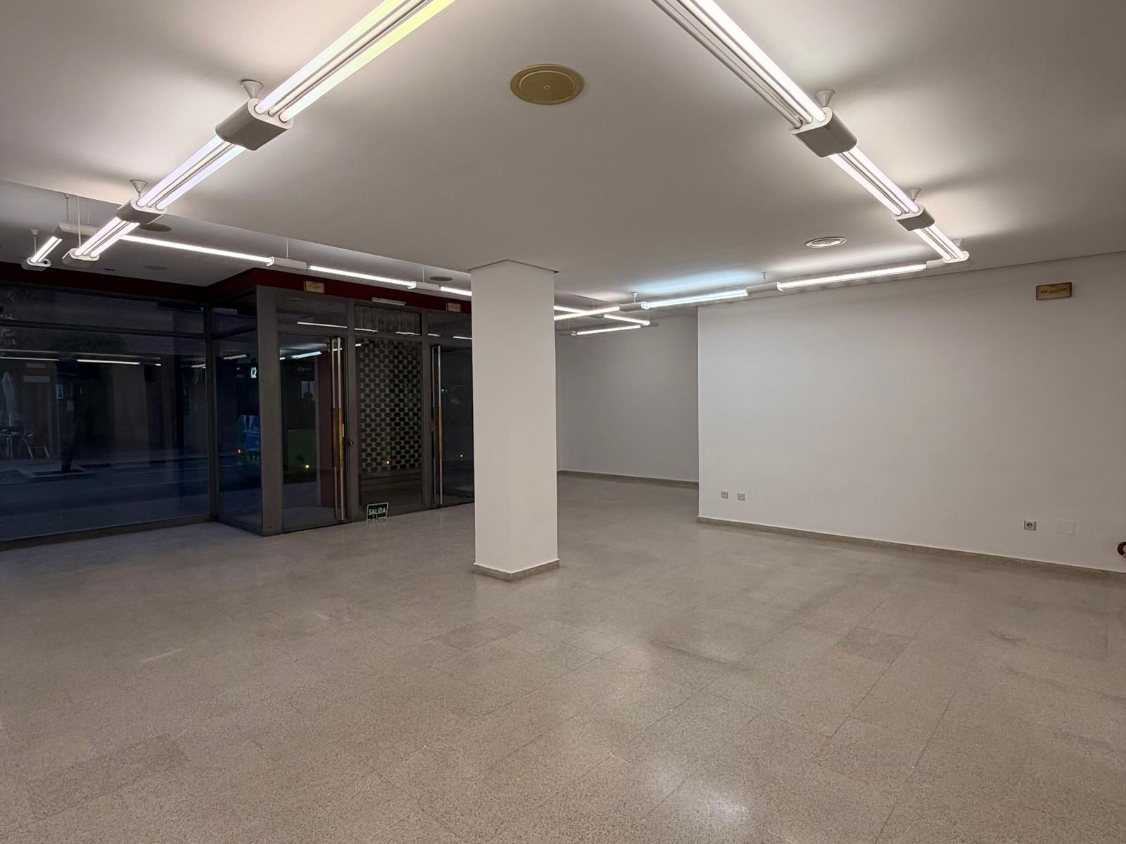 Local comercial en Valladolid zona Delicias