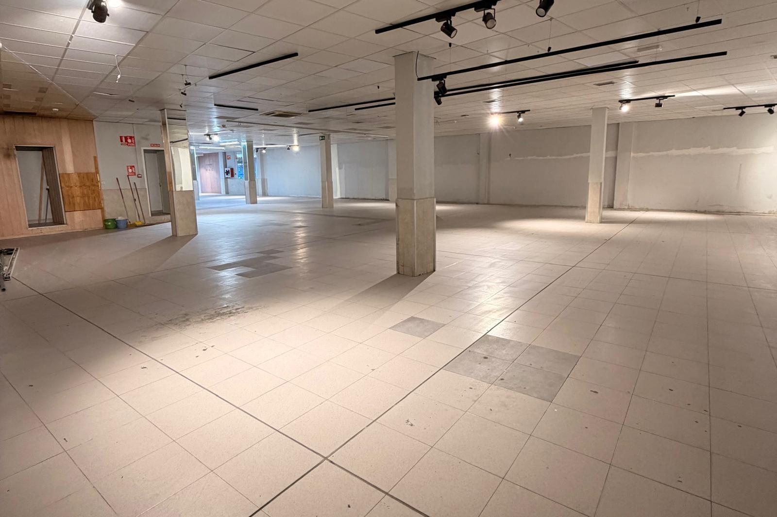 Local comercial en Valladolid zona Delicias