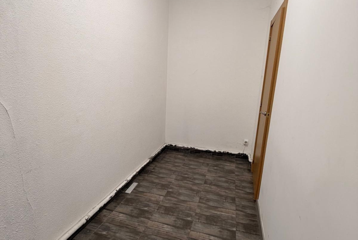 Local comercial en Valladolid zona La Victoria