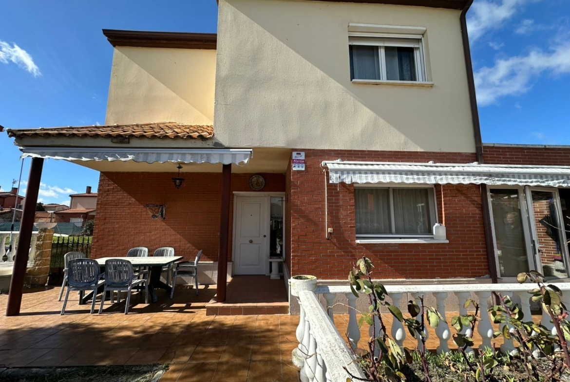 Chalet en Boecillo zona Pinar de peregrino