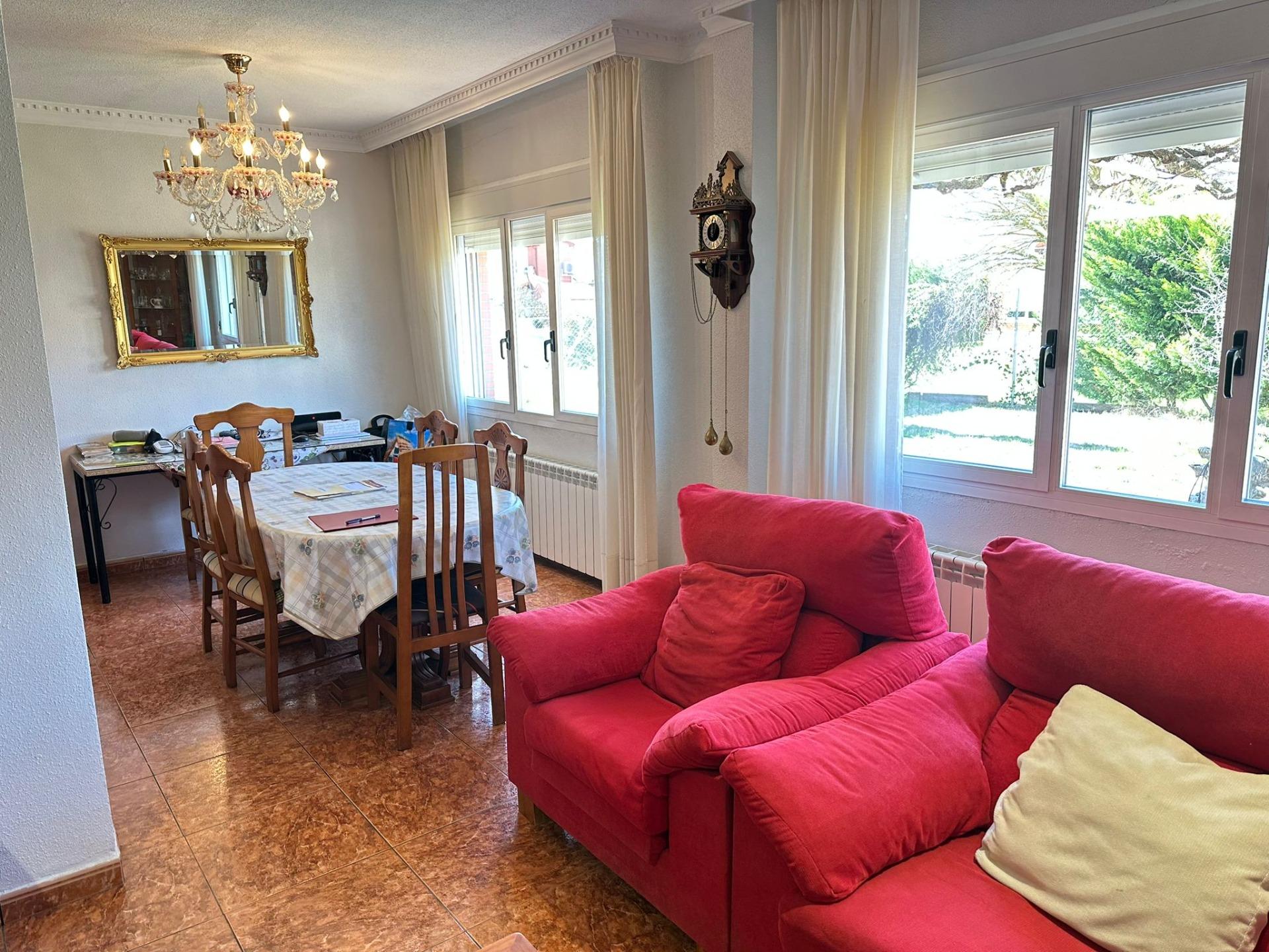 Chalet en Boecillo zona Pinar de peregrino