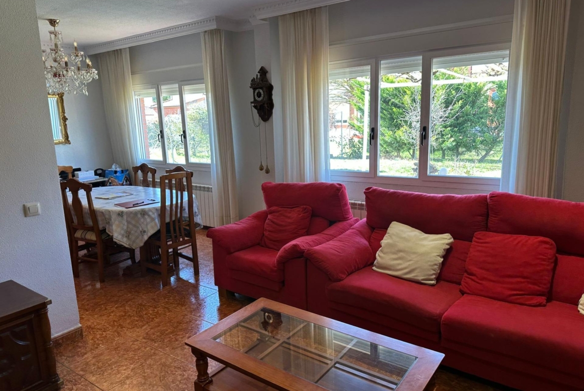 Chalet en Boecillo zona Pinar de peregrino