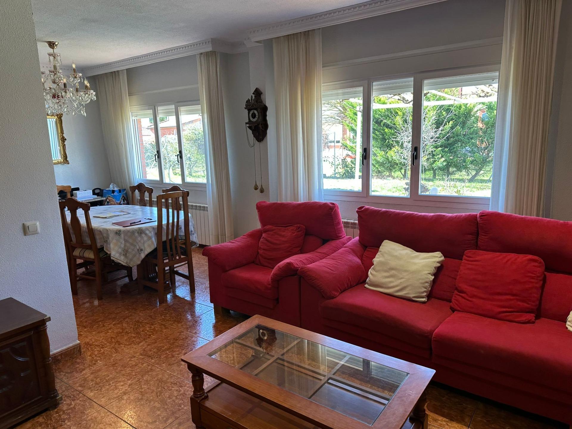 Chalet en Boecillo zona Pinar de peregrino