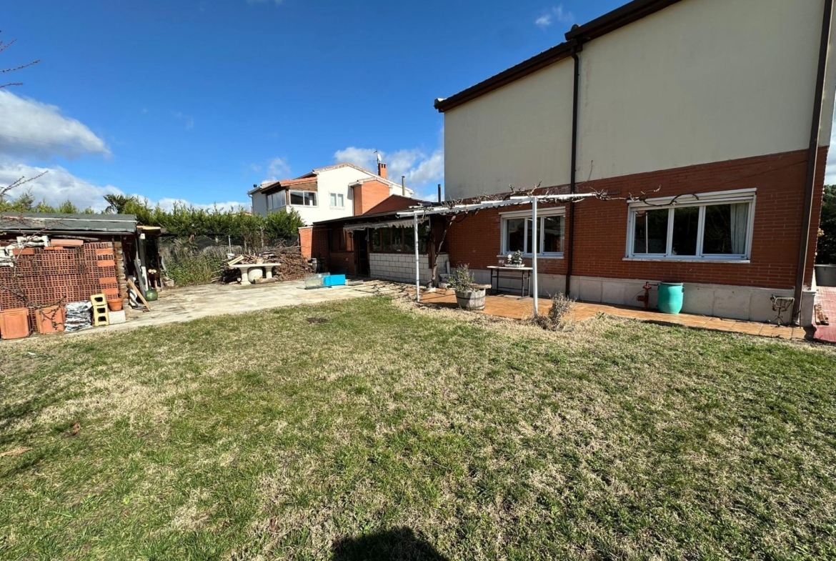 Chalet en Boecillo zona Pinar de peregrino