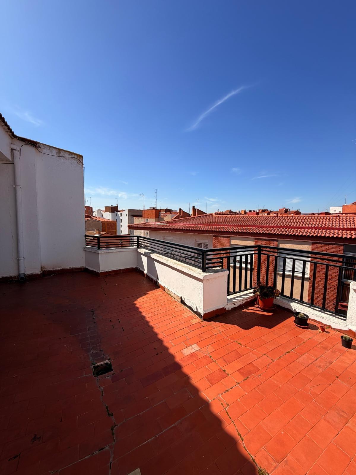 Piso en Valladolid zona Delicias