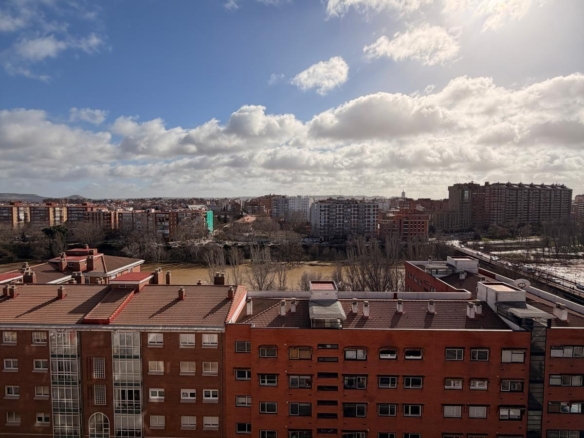 Piso en Valladolid zona La Victoria