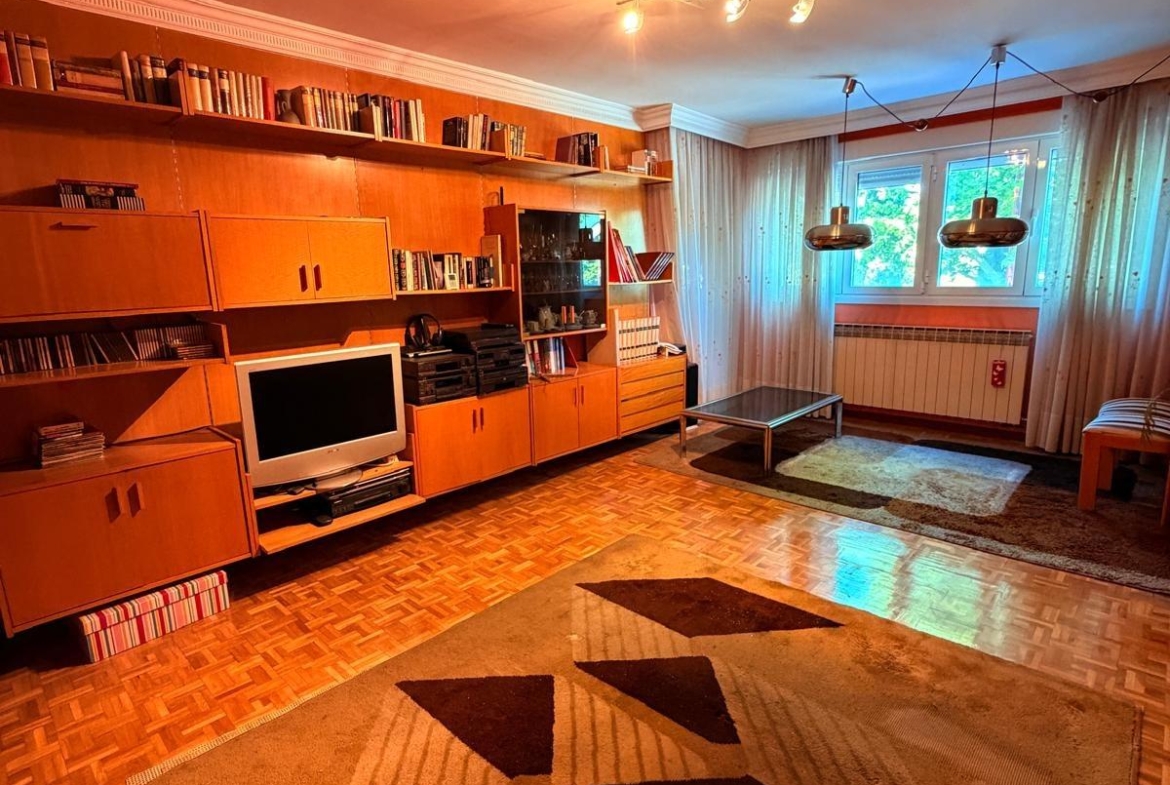 Piso en Valladolid zona Pº Zorrilla - Cuatro de Marzo