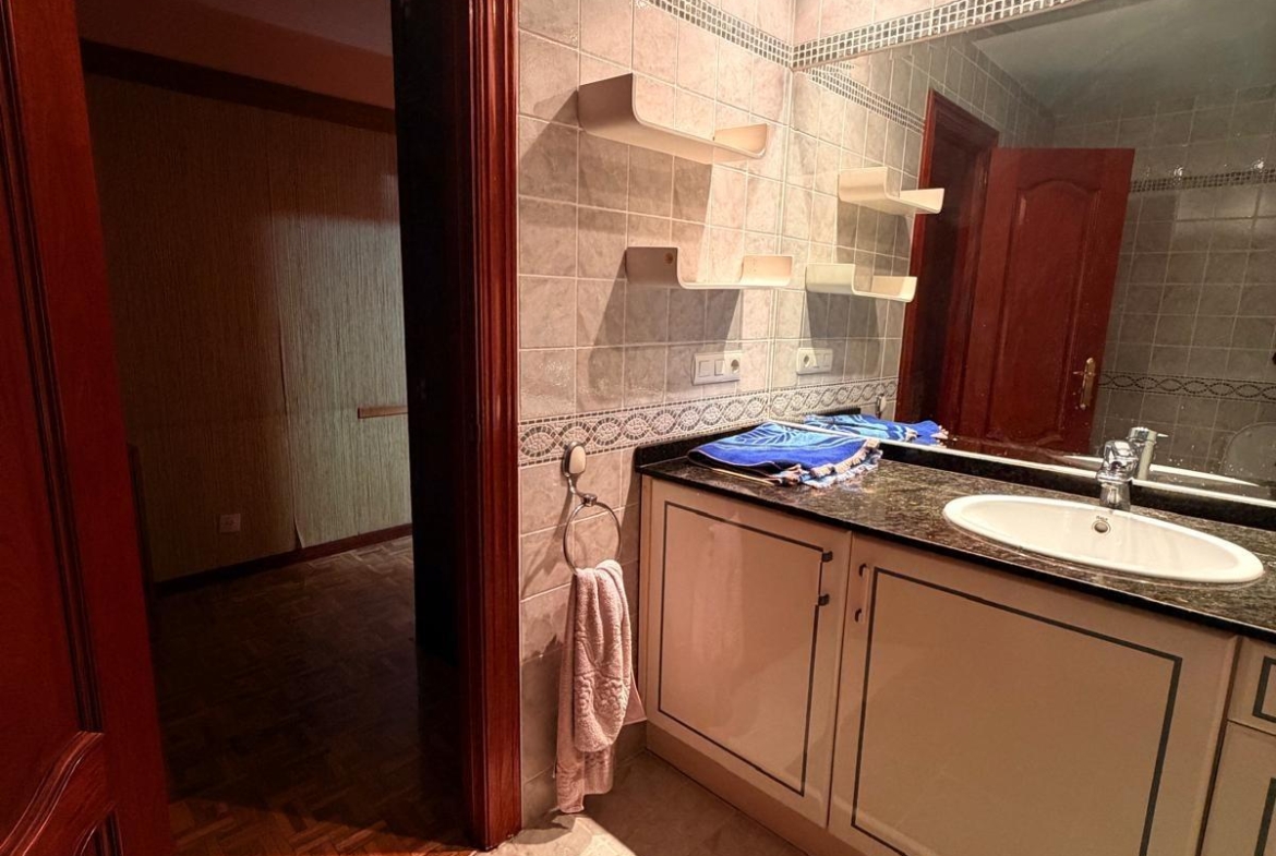 Piso en Valladolid zona Pº Zorrilla - Cuatro de Marzo