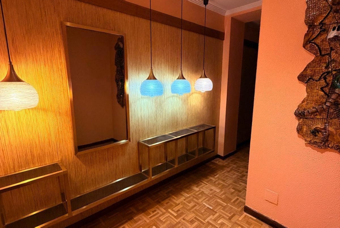 Piso en Valladolid zona Pº Zorrilla - Cuatro de Marzo