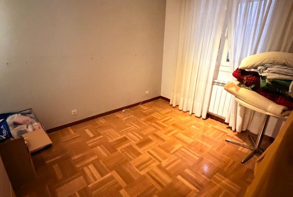 Piso en Valladolid zona Pº Zorrilla - Cuatro de Marzo