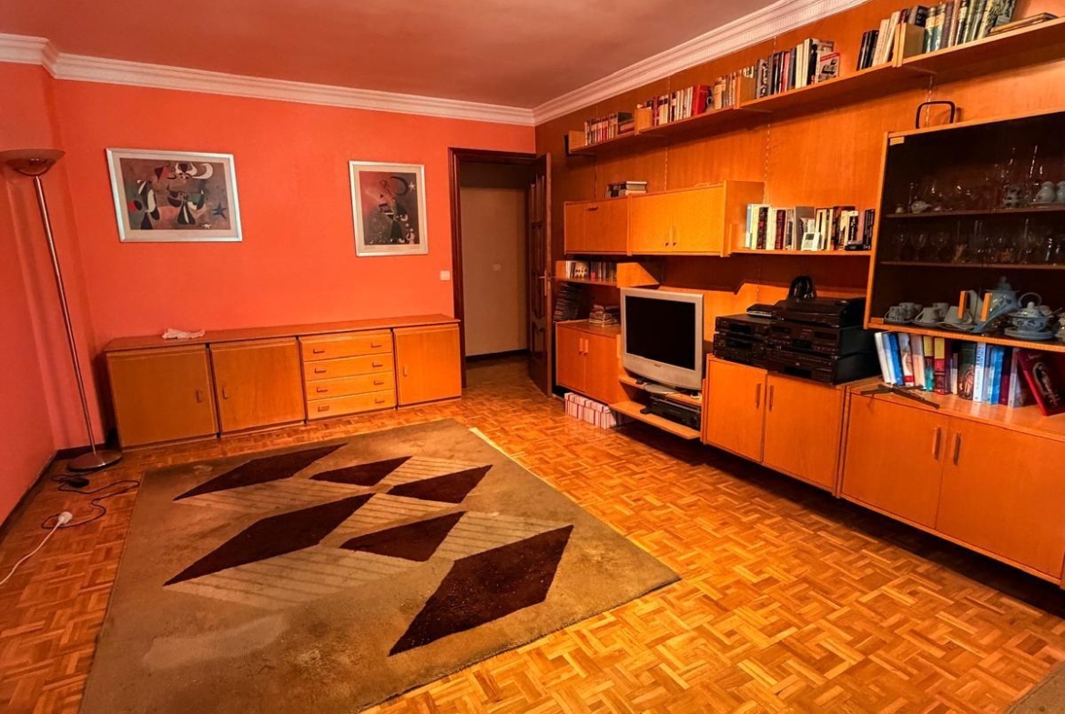 Piso en Valladolid zona Pº Zorrilla - Cuatro de Marzo