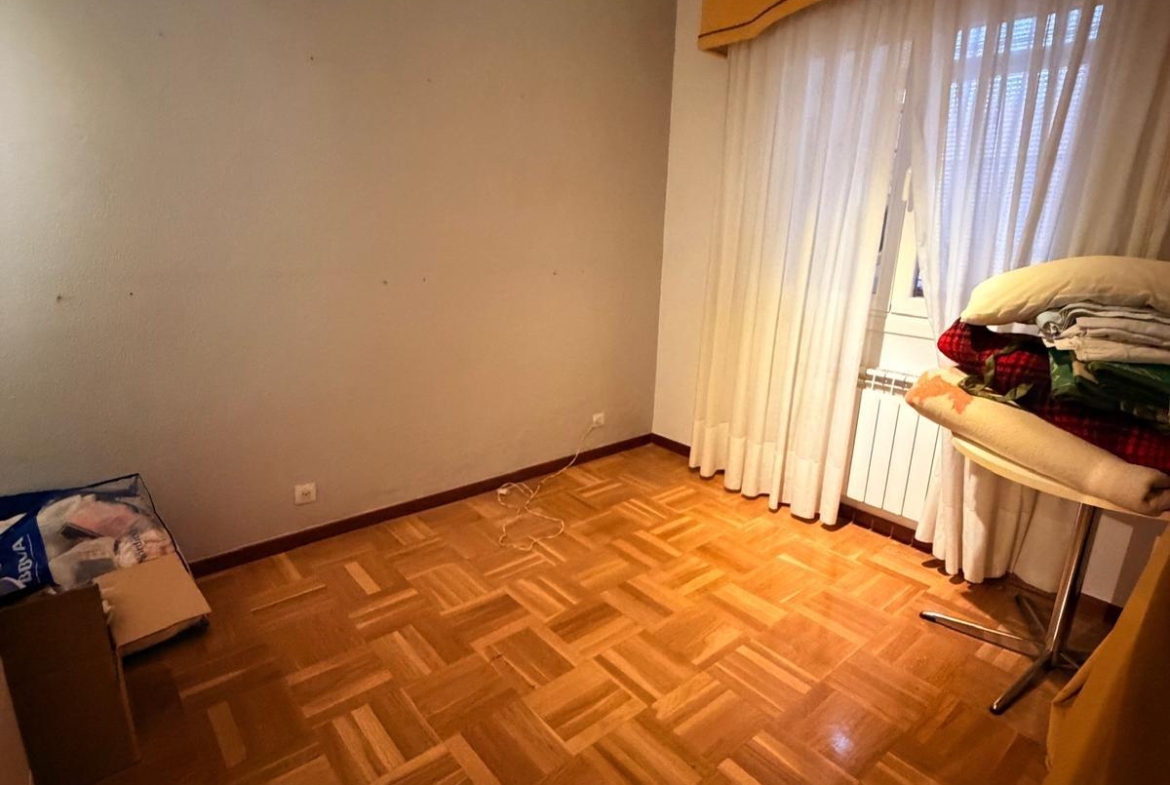 Piso en Valladolid zona Pº Zorrilla - Cuatro de Marzo