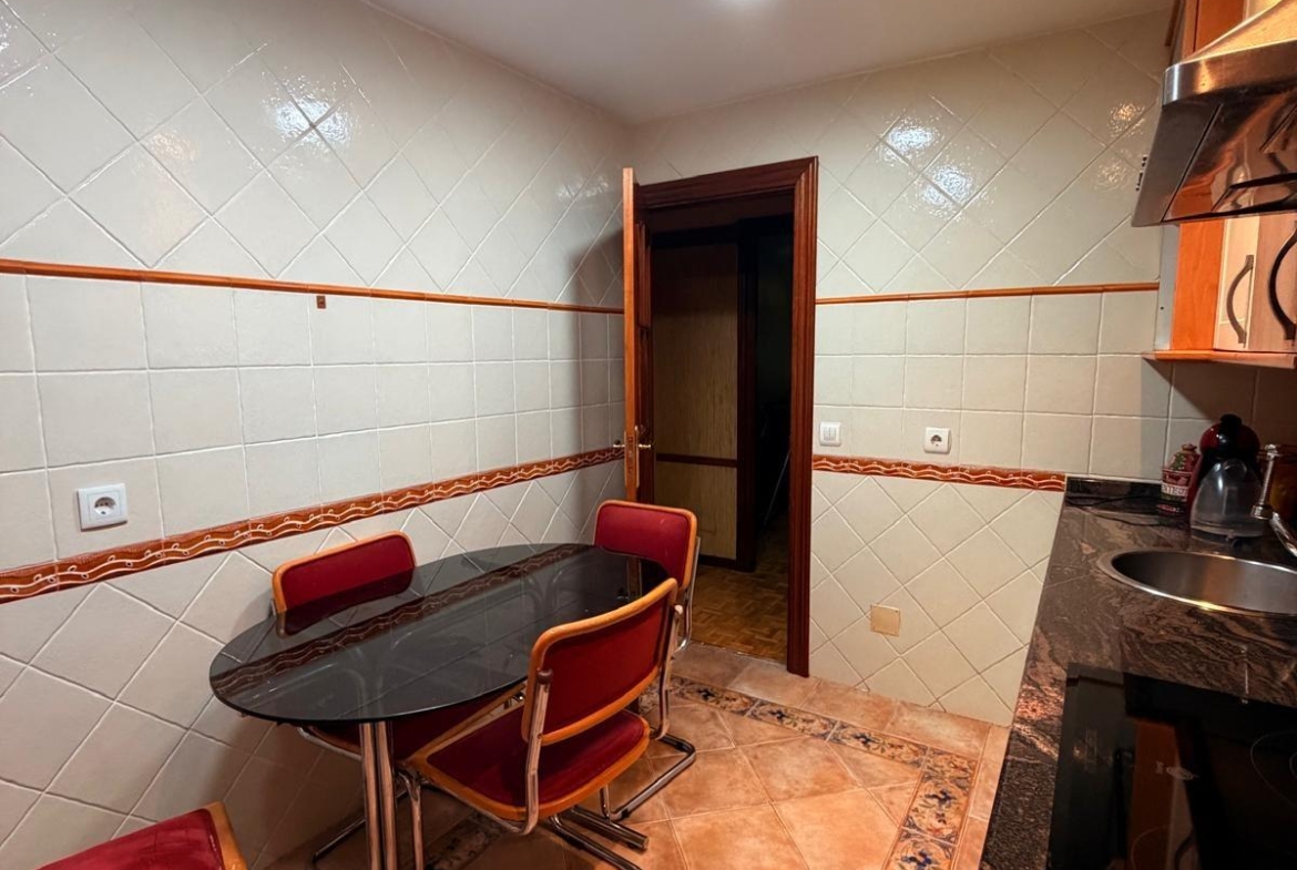 Piso en Valladolid zona Pº Zorrilla - Cuatro de Marzo
