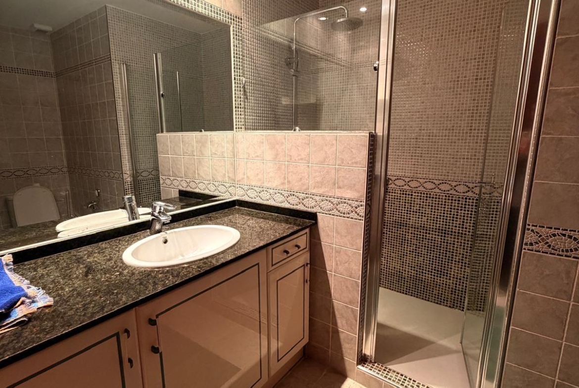 Piso en Valladolid zona Pº Zorrilla - Cuatro de Marzo