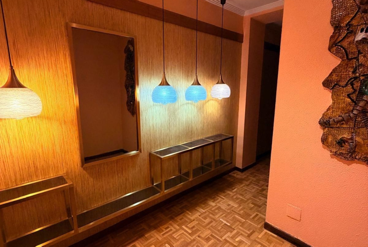 Piso en Valladolid zona Pº Zorrilla - Cuatro de Marzo
