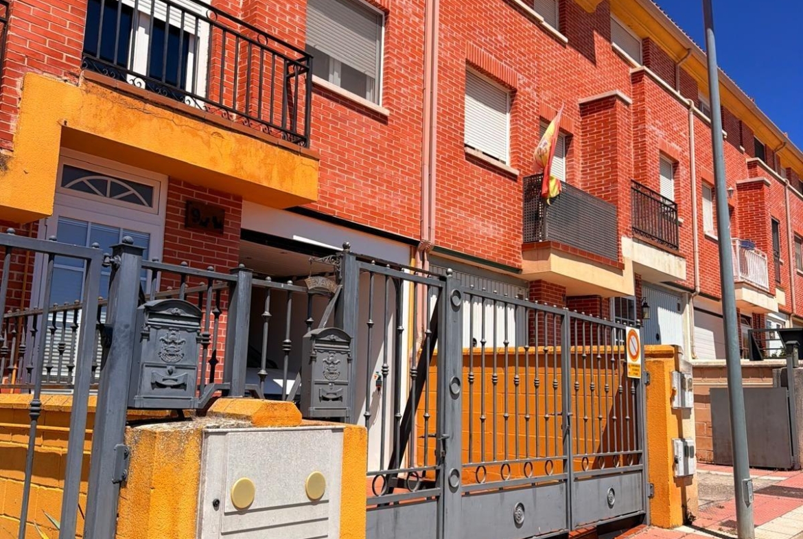 Adosado en Cigales zona CIGALES