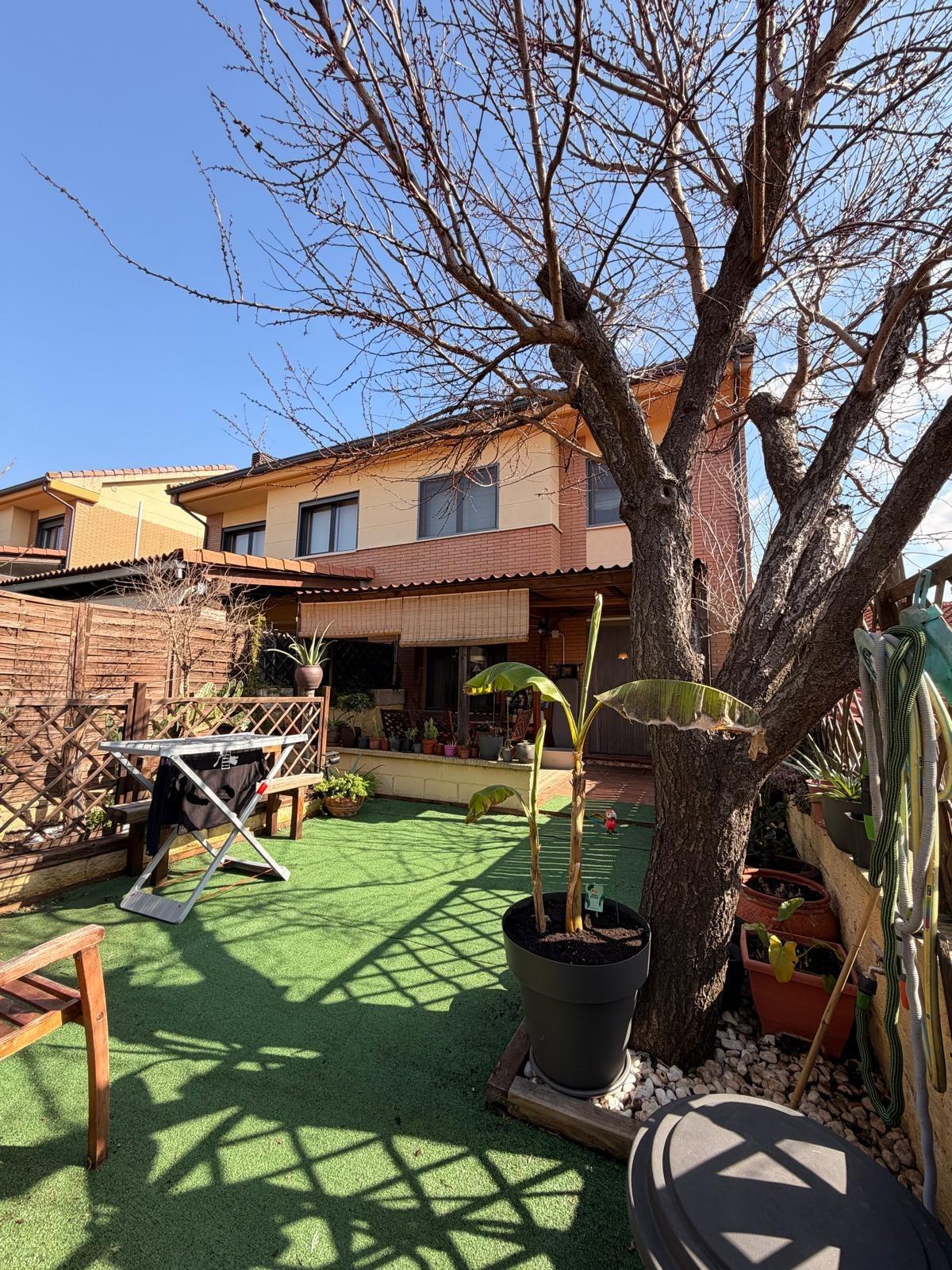 Pareado en Zaratan zona Zaratán  Zona de - Zaratán