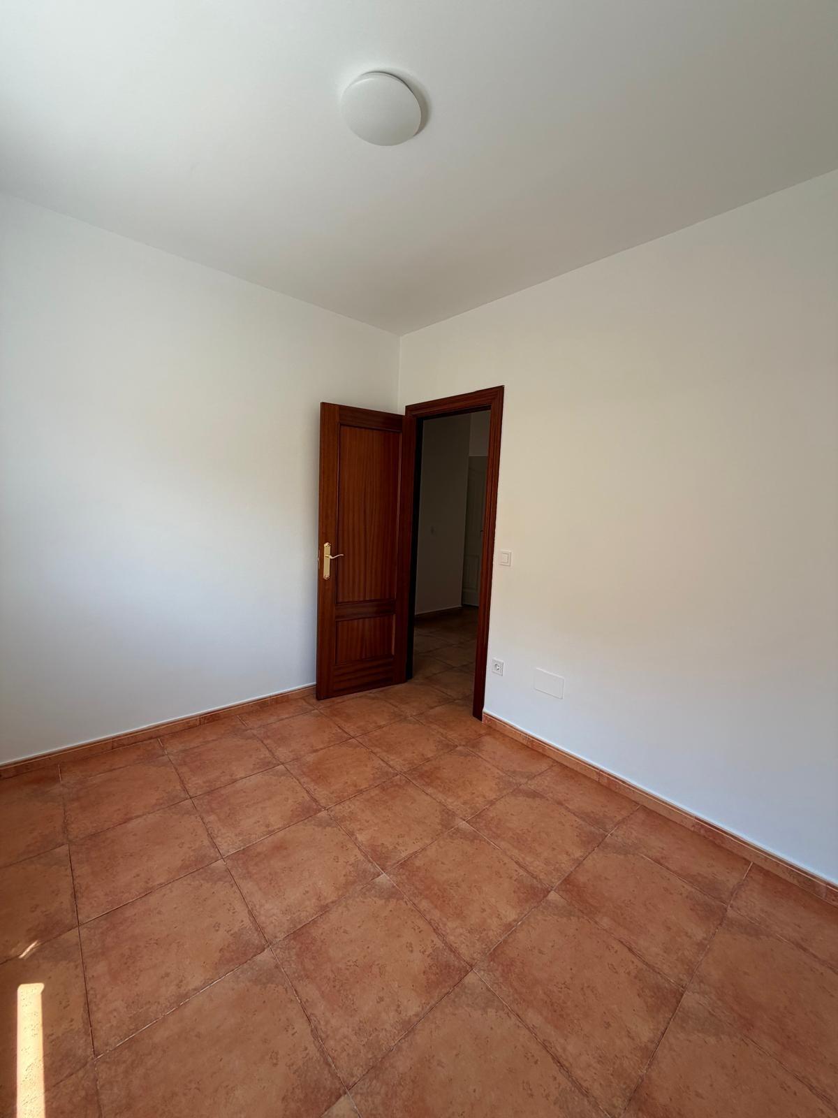 Chalet en Aldeamayor de San Martin zona Urbanizacion el soto – Ref. FC500102 Chalet en Aldeamayor de San Martin zona Urbanizacion el soto