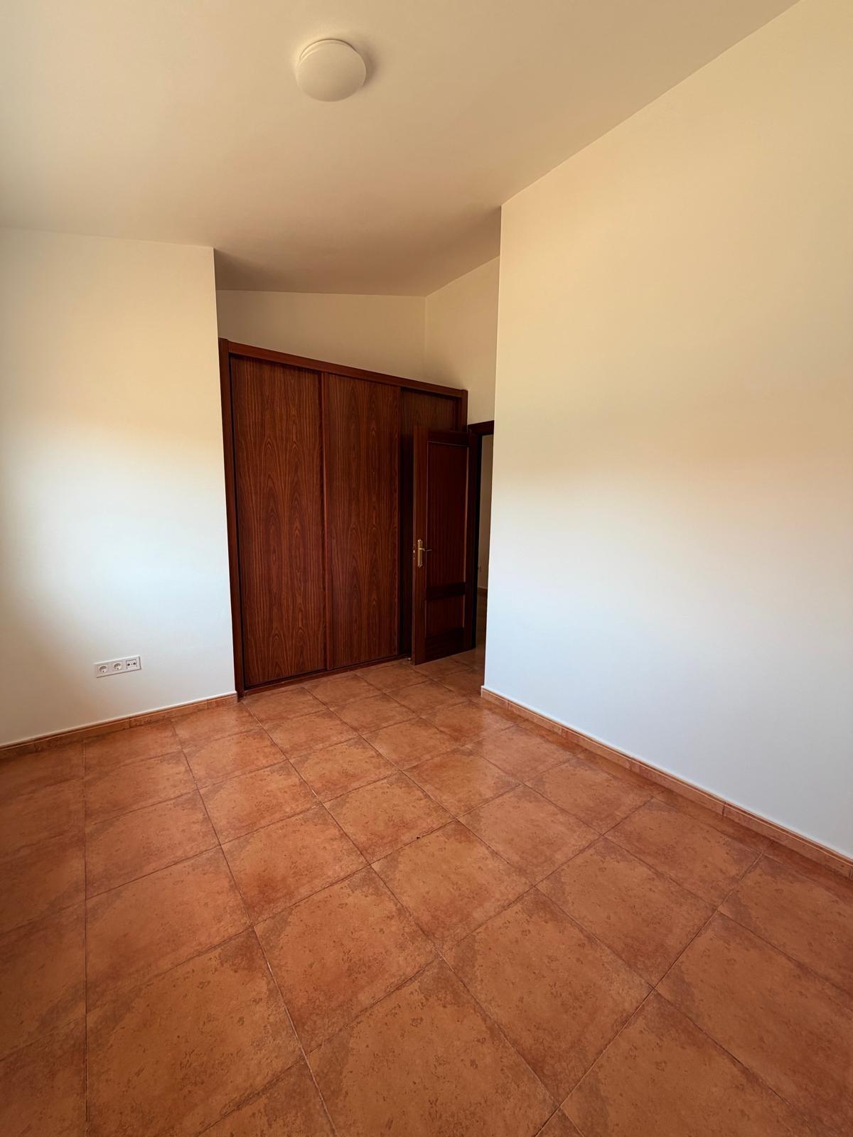Chalet en Aldeamayor de San Martin zona Urbanizacion el soto – Ref. FC500102 Chalet en Aldeamayor de San Martin zona Urbanizacion el soto