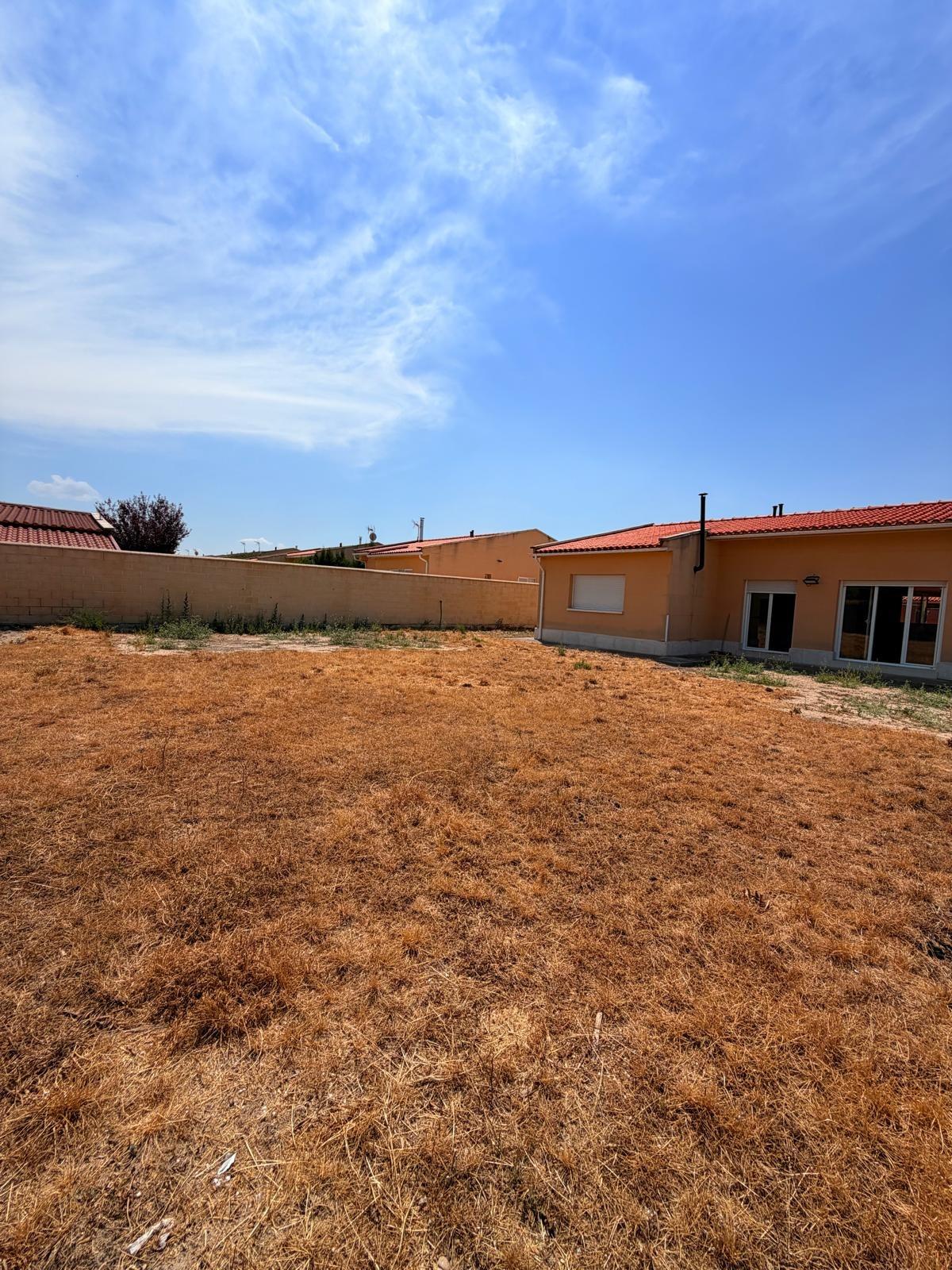 Chalet en Aldeamayor de San Martin zona Urbanizacion el soto – Ref. FC500102 Chalet en Aldeamayor de San Martin zona Urbanizacion el soto