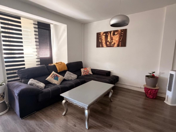 Piso en Valladolid zona Pajarillos